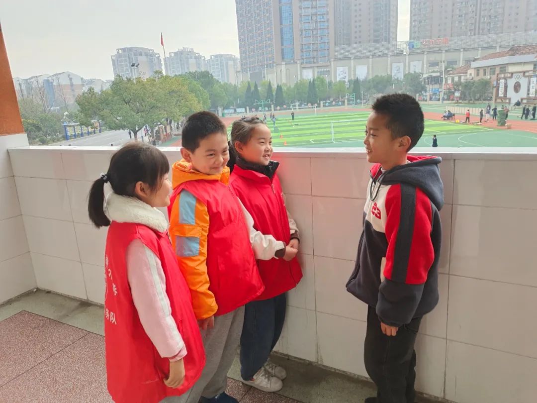 知行实践▎五育角（99）争当“小小劝导者”，向不文明说不！休闲区蓝鸢梦想 - Www.slyday.coM