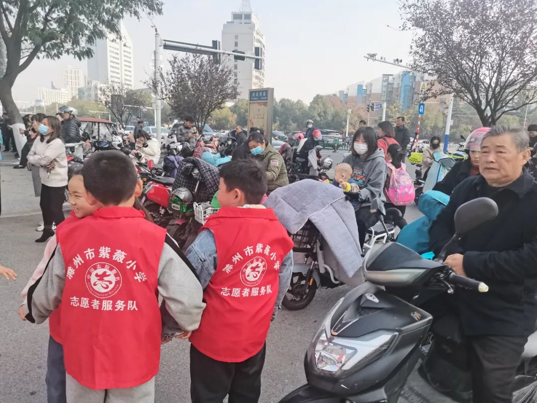 知行实践▎五育角（99）争当“小小劝导者”，向不文明说不！休闲区蓝鸢梦想 - Www.slyday.coM