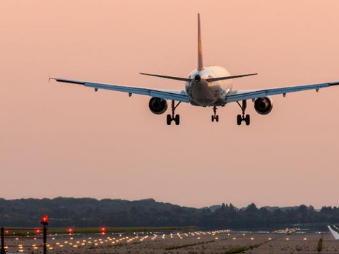 欧盟将禁止来自非洲南部航班，因为以色列发现了首例新的病毒变体休闲区蓝鸢梦想 - Www.slyday.coM