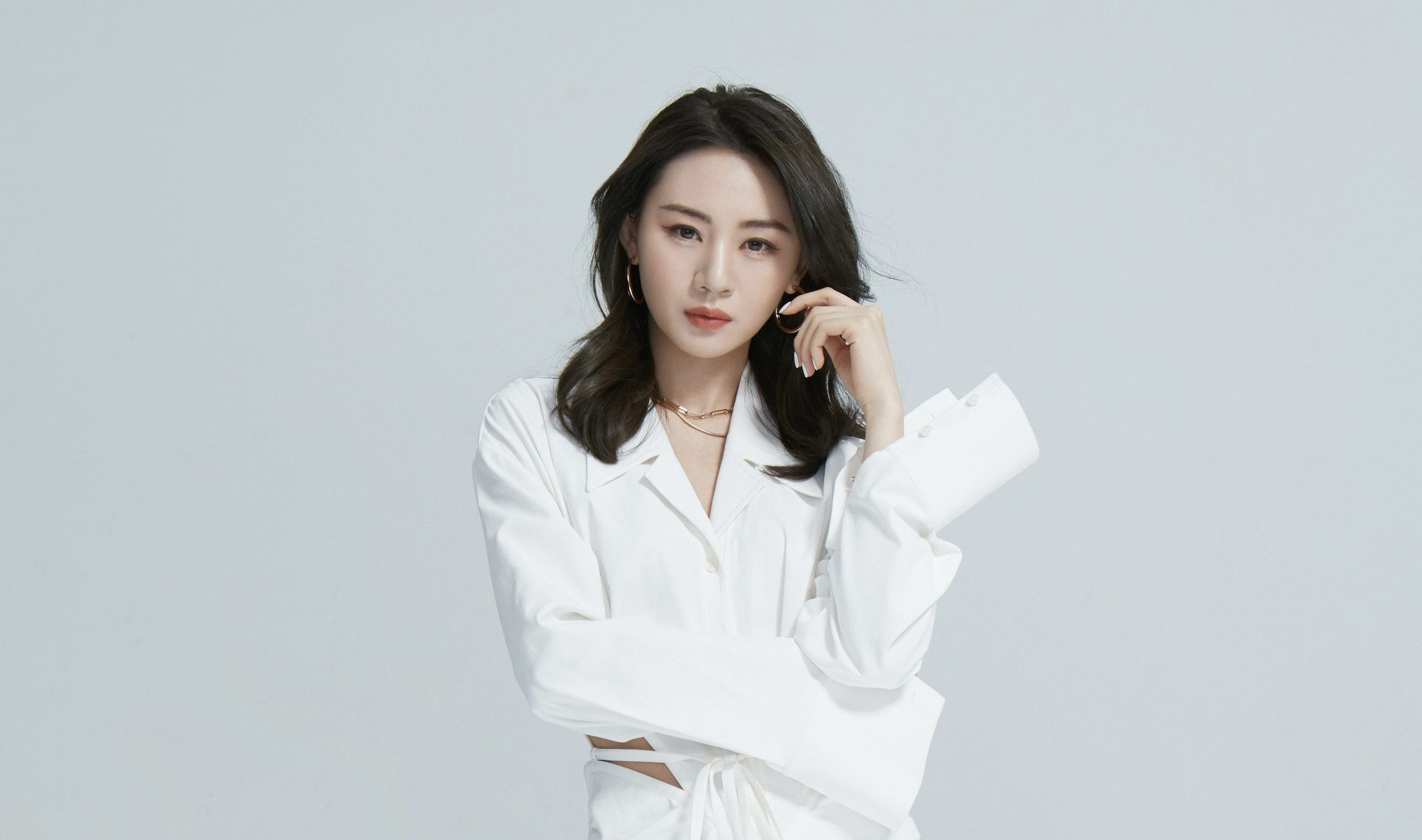 宝藏歌手王笠人献唱杨紫新剧女心理师插曲小秘密