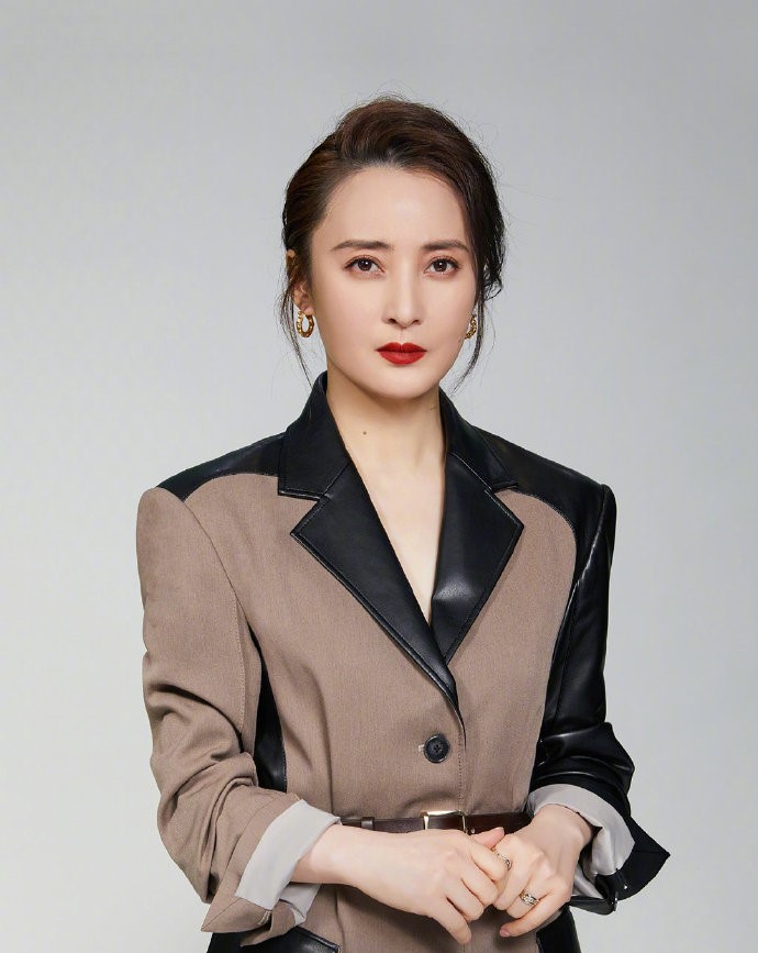 网友声讨《当家主母》毒死猫，剧组辟谣惹争议，却被扒出P图回应休闲区蓝鸢梦想 - Www.slyday.coM