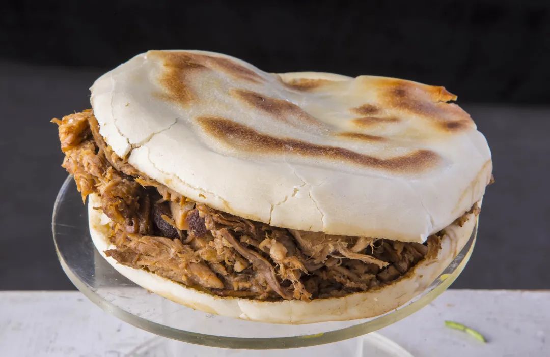 肉夹馍、胡辣汤、库尔勒香梨…一大批小店成被告！维权还是敛财？相关部门回应休闲区蓝鸢梦想 - Www.slyday.coM