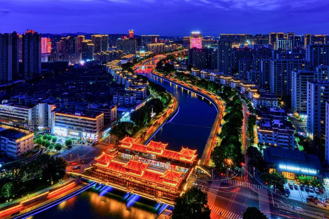 11600元/㎡起,就能进阶"绿城式"生活?这道"白月光",照在了哪里?