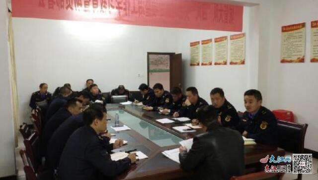 贵溪市城市管理综合执法大队学习贯彻党的十九届六中全会精神休闲区蓝鸢梦想 - Www.slyday.coM