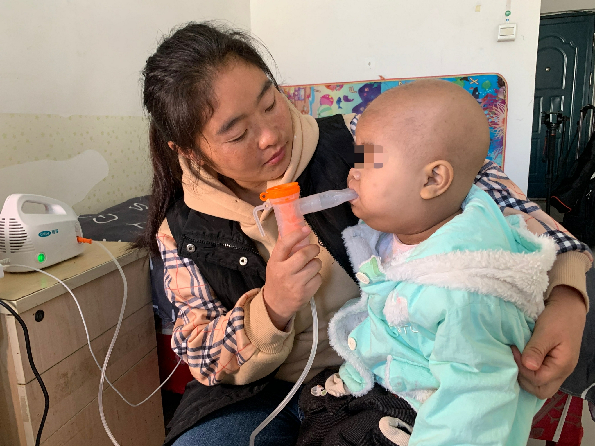 3岁女童患横纹肌肉瘤来京医治，化疗时安慰妈妈“不哭”休闲区蓝鸢梦想 - Www.slyday.coM