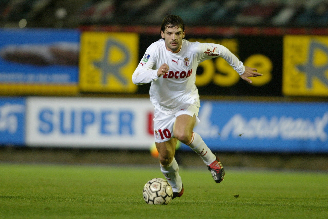 莫伦特斯皇马对贝尔以诚相待对所有球员也始终都是这样