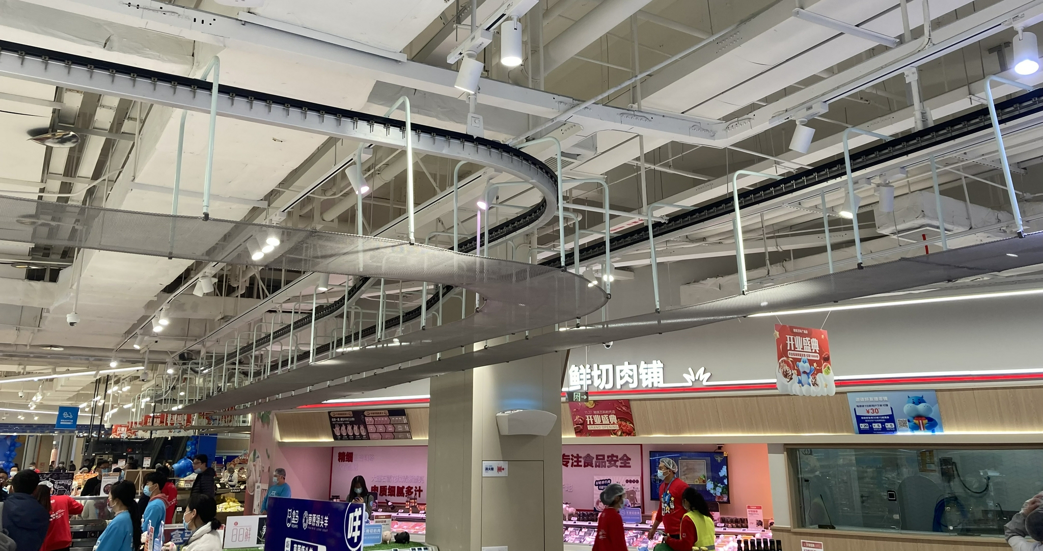 盒马悬挂链系统曝光科技加持解放员工效率