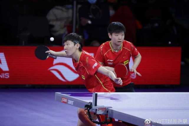 孙颖莎、王曼昱3休闲区蓝鸢梦想 - Www.slyday.coM