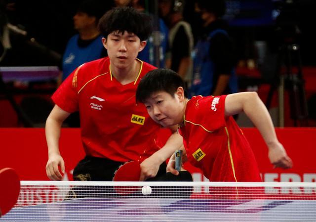 八强诞生!国乒喜忧参半,王曼昱首尝败绩,58岁老奶奶晋级8强休闲区蓝鸢梦想 - Www.slyday.coM 八强诞生!国乒喜忧参半,王曼昱首尝败绩,58岁老奶奶晋级8强休闲区蓝鸢梦想 - Www.slyday.coM