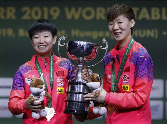 孙颖莎、王曼昱3休闲区蓝鸢梦想 - Www.slyday.coM