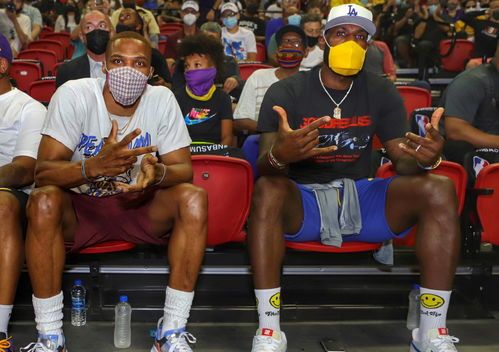 好机会来了!从这两方面看,太阳旧将要加盟湖人?NBA有好戏看了休闲区蓝鸢梦想 - Www.slyday.coM 好机会来了!从这两方面看,太阳旧将要加盟湖人?NBA有好戏看了休闲区蓝鸢梦想 - Www.slyday.coM