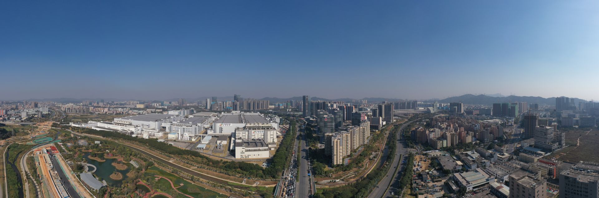 千钧重任再奋蹄铆足干劲谱新篇凤凰街道采取四大举措狠抓重大项目进度