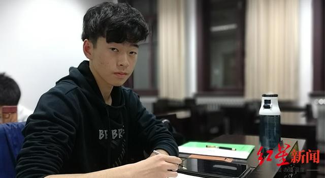 00后接棒丨清华学霸陈鲲羽：16岁保送20岁直博，上央视1对23一战“封神”休闲区蓝鸢梦想 - Www.slyday.coM