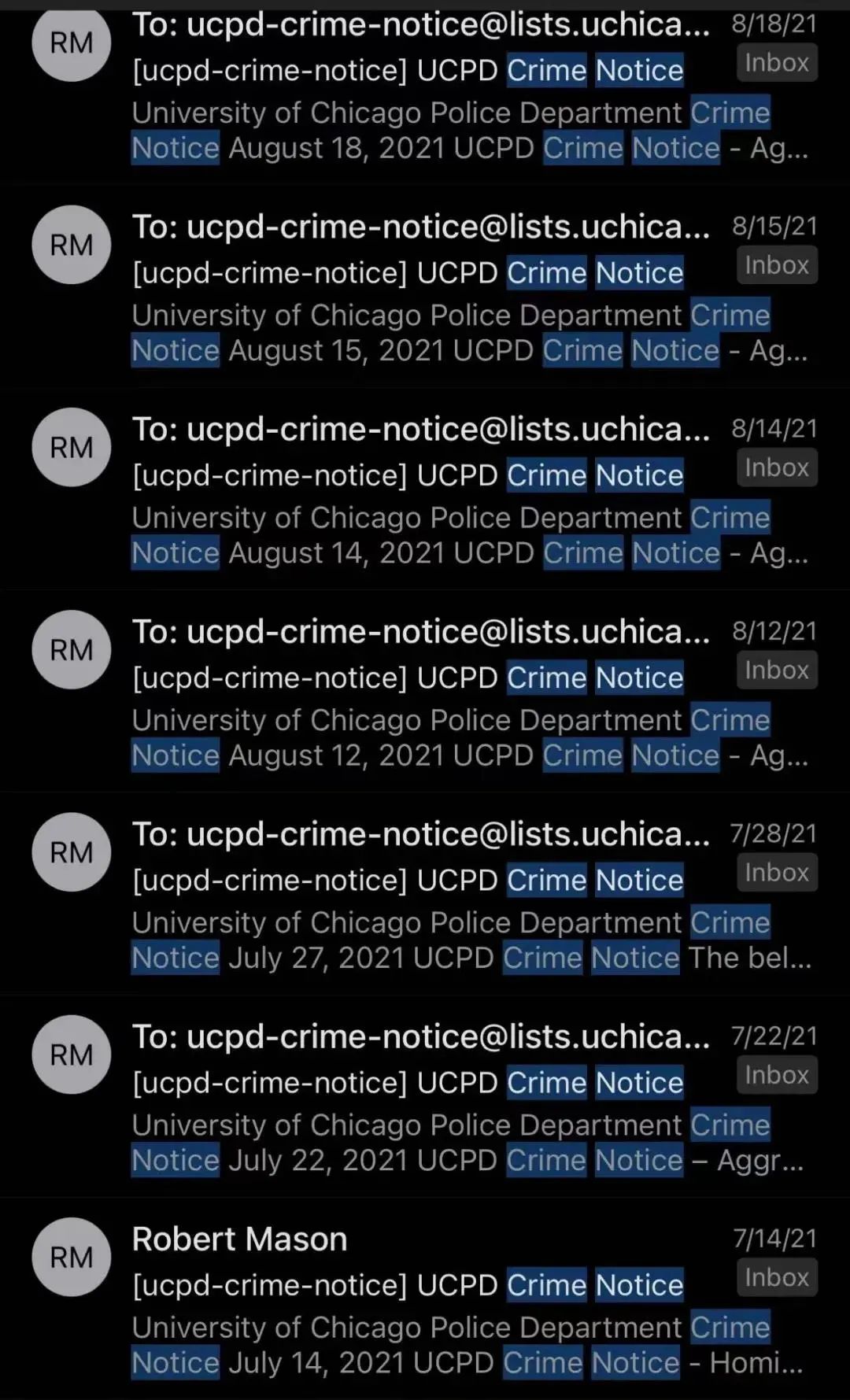 ▲2021年7月17日至8月18日期间，高睿收到7封由芝加哥大学校方发送的暴力犯罪警示邮件。受访者供图