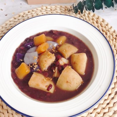 红豆芋头甜汤