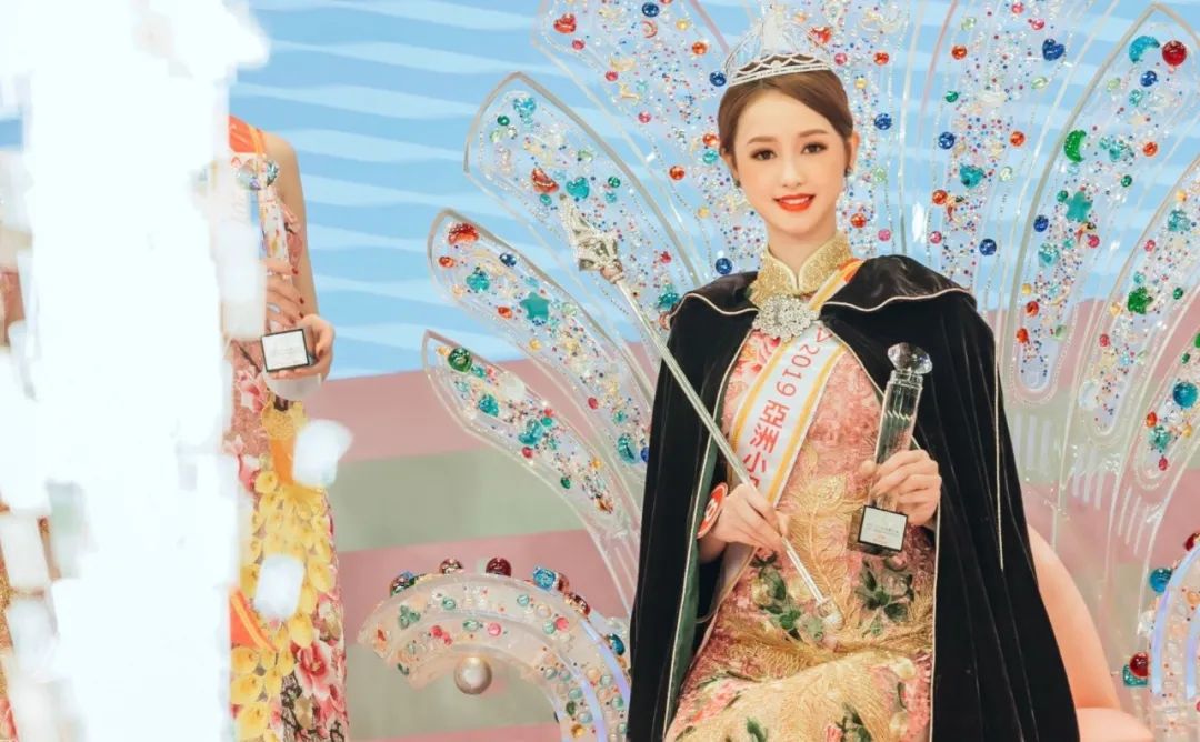 亚洲小姐冠军来自广东的小姐姐糟糕是心动的感觉
