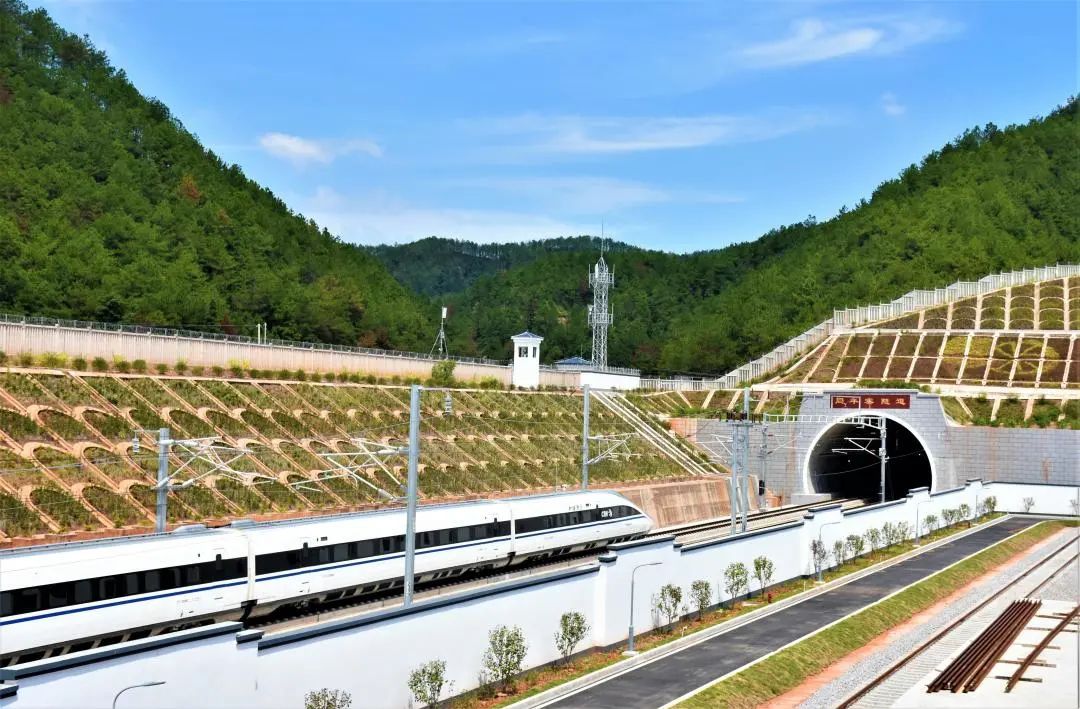 考考你赣深高铁江西段最长隧道top3都有谁