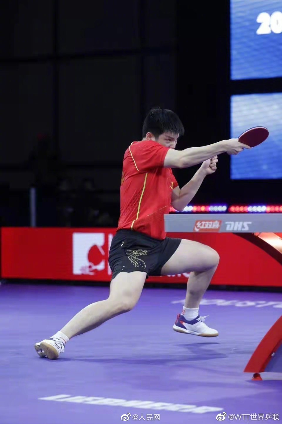 世乒赛樊振东晋级男单四强