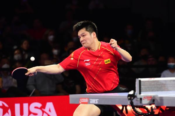 体坛联播樊振东组合无缘世乒赛四强巴萨联赛首次客场获胜