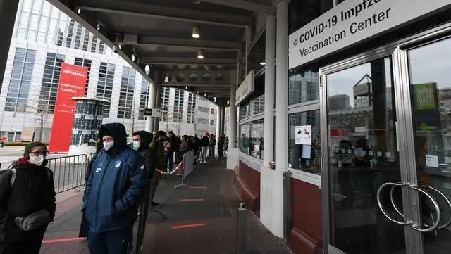 多国已出现奥密克戎毒株感染病例，美国或已存在但未发现！钟南山研判→休闲区蓝鸢梦想 - Www.slyday.coM