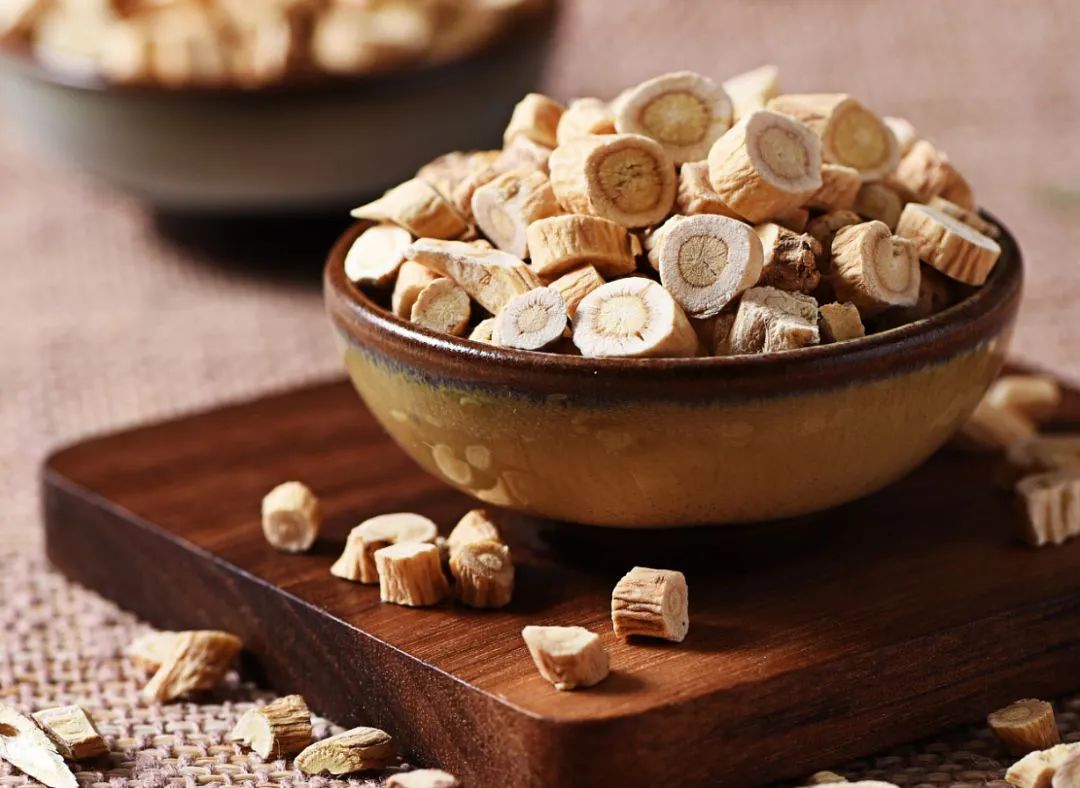 【中药典故】黄芪的故事|黄芪|中风_新浪新闻