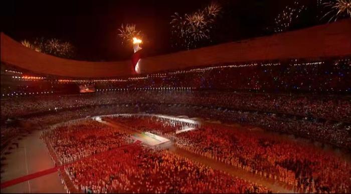 北京奥运会开幕式现场。节目剧照
