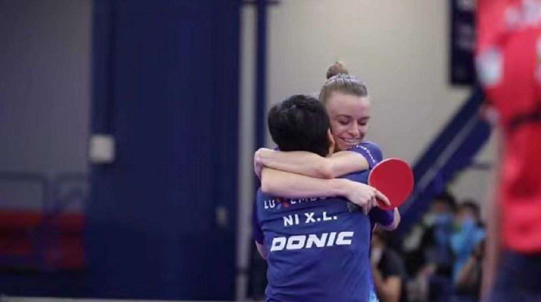 世乒赛上演奇迹!58岁奶奶获铜牌,蔡振华前队友36年后再登领奖台休闲区蓝鸢梦想 - Www.slyday.coM 世乒赛上演奇迹!58岁奶奶获铜牌,蔡振华前队友36年后再登领奖台休闲区蓝鸢梦想 - Www.slyday.coM