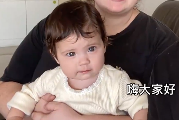 爸爸长得像“人贩子”是什么体验？看似搞笑，原因却很暖心休闲区蓝鸢梦想 - Www.slyday.coM