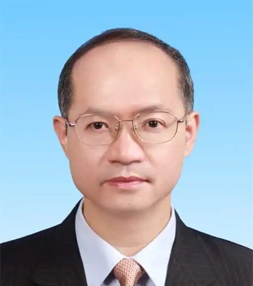 新一届佛山市委领导班子产生郑轲当选市委书记附简历