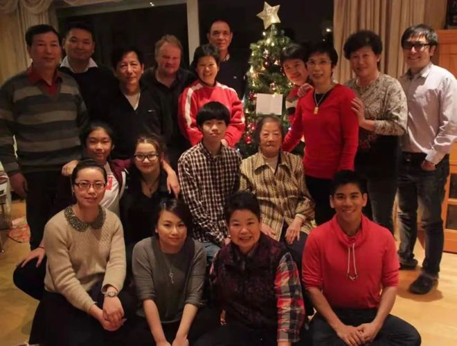 世乒赛收获铜牌“下班”,58岁倪夏莲要回卢森堡种菜了休闲区蓝鸢梦想 - Www.slyday.coM 世乒赛收获铜牌“下班”,58岁倪夏莲要回卢森堡种菜了休闲区蓝鸢梦想 - Www.slyday.coM