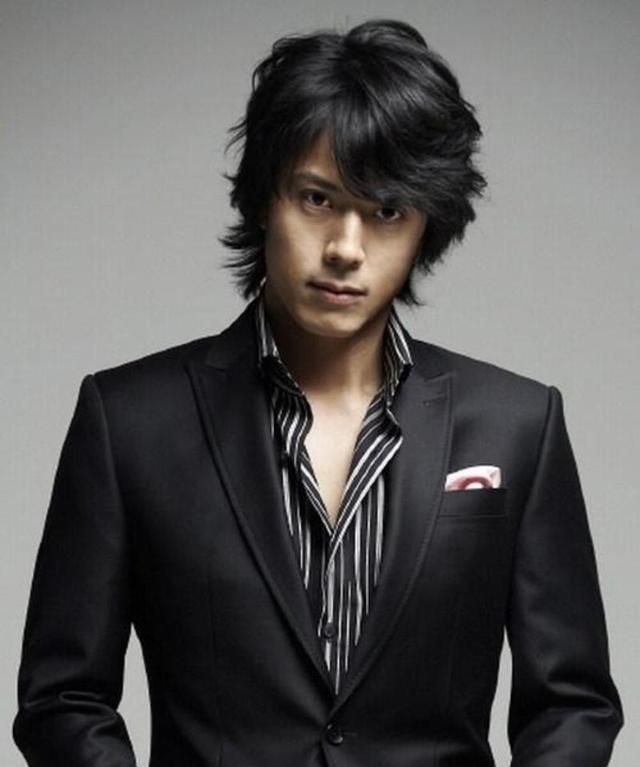 他是《天桥风云》痴情又倒霉的赵远钧,48岁的韩在硕在忙啥?