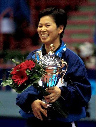 世乒赛收获铜牌“下班”,58岁倪夏莲要回卢森堡种菜了休闲区蓝鸢梦想 - Www.slyday.coM 世乒赛收获铜牌“下班”,58岁倪夏莲要回卢森堡种菜了休闲区蓝鸢梦想 - Www.slyday.coM