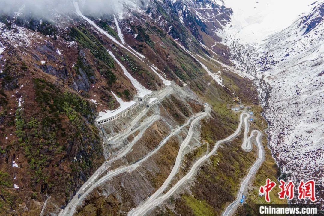 曾因不通公路,墨脱被称为"高原孤岛".