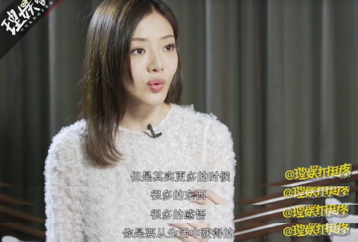 邓家佳一直认为,要有生活的感悟,才能更好的理解角色,诠释角色.