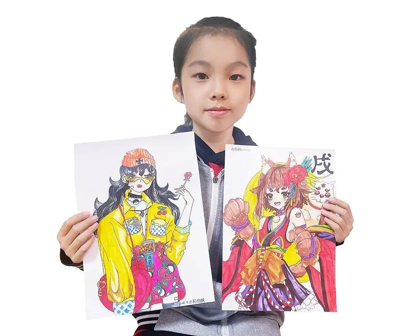 我叫孙雨桐,来自济南市新世界小学三年级一班,今年8岁.