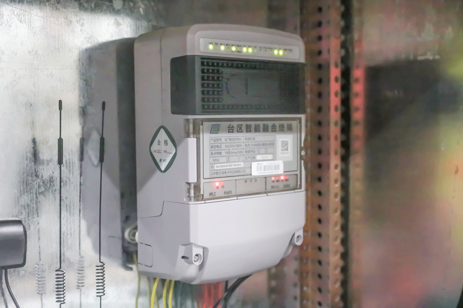 浙江首台新型台区智能融合终端在宁波鄞州试点运行