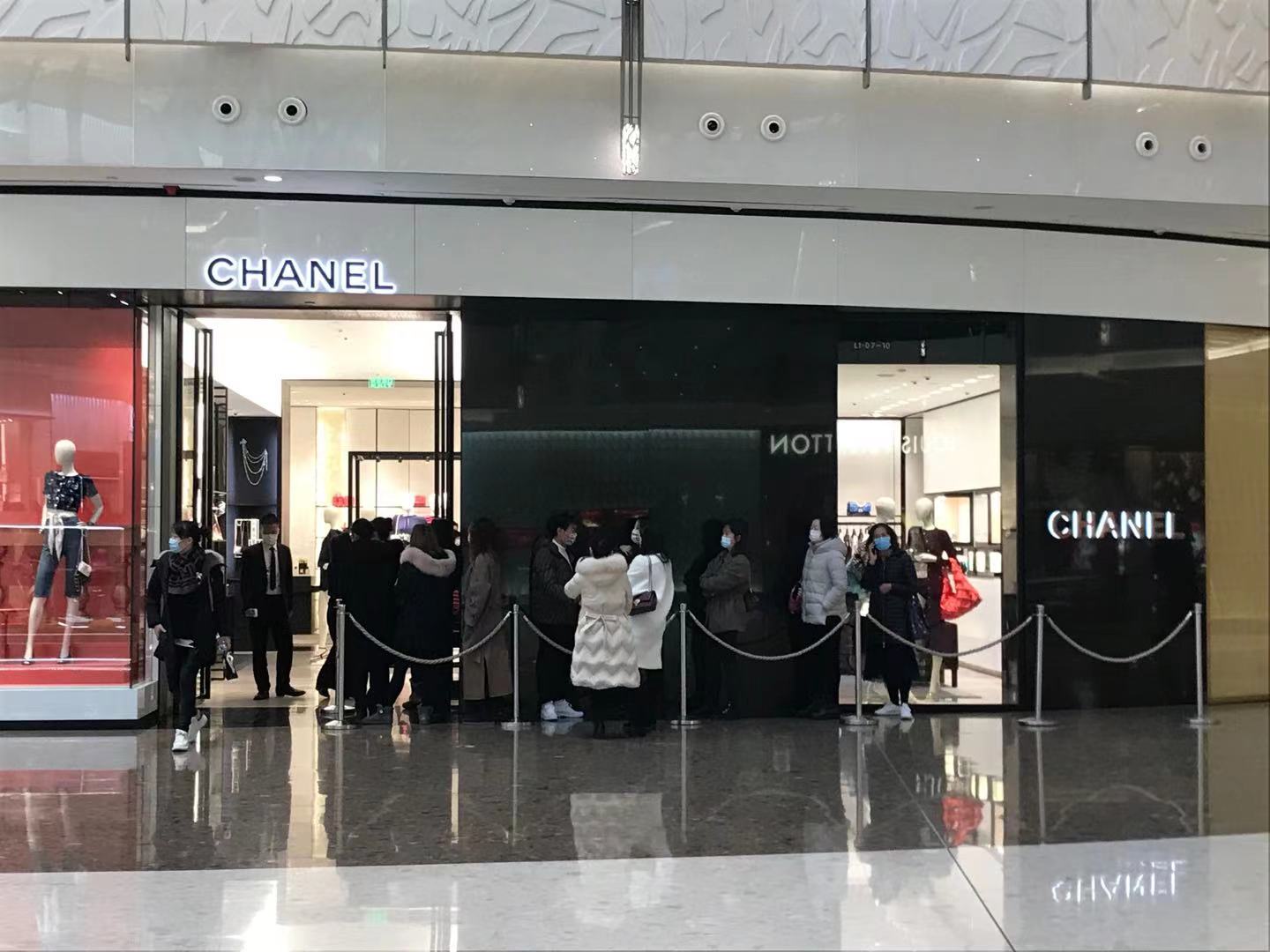 奢侈品牌加快调价步伐：1月迎来新年首涨 一年半已提价四次