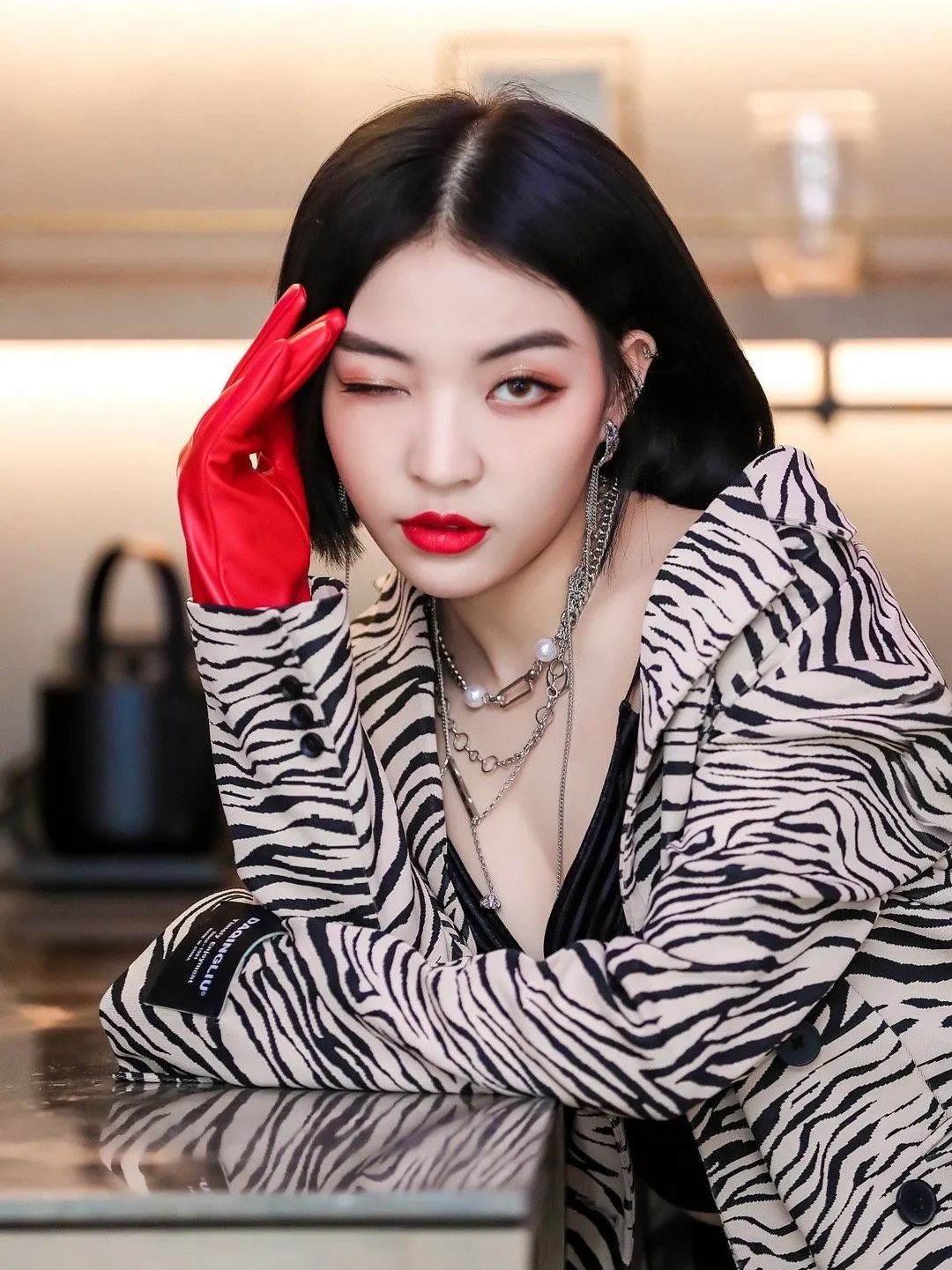 全员辣妹这些女rapper有颜值有身材还会饶舌男士止步进来