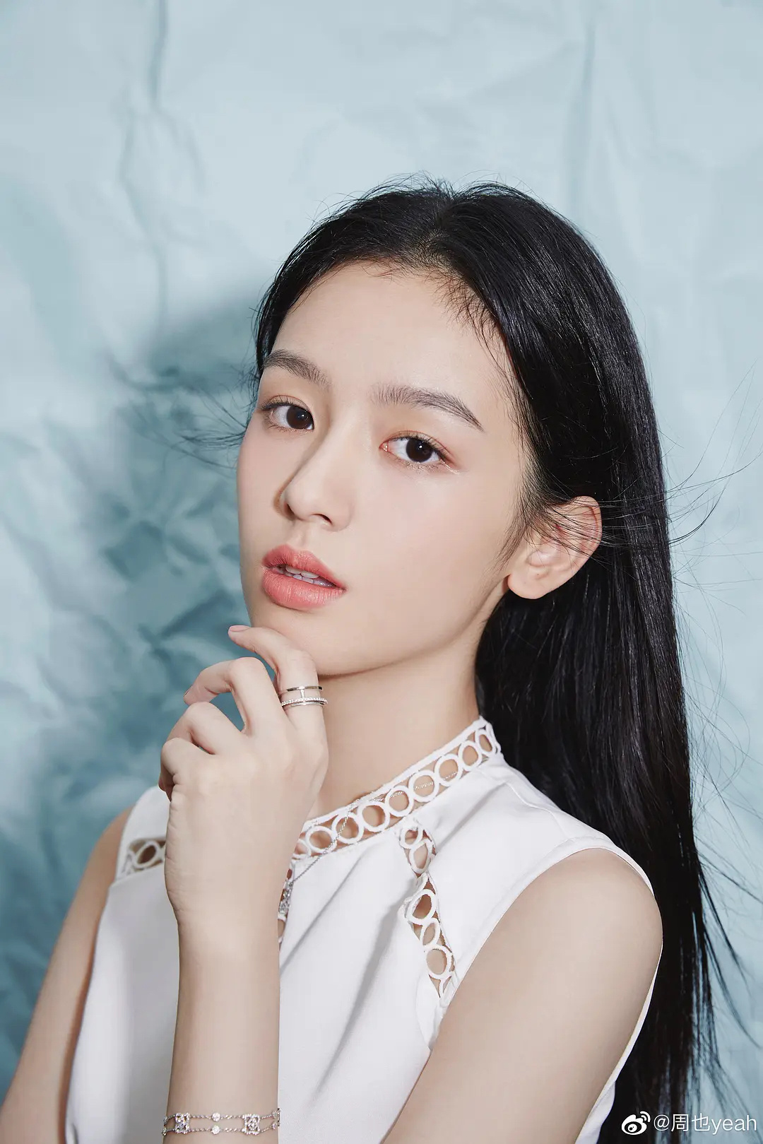 周也提名金鸡奖最佳女配角 演员周也凭借《1921》|1921|最佳女配角