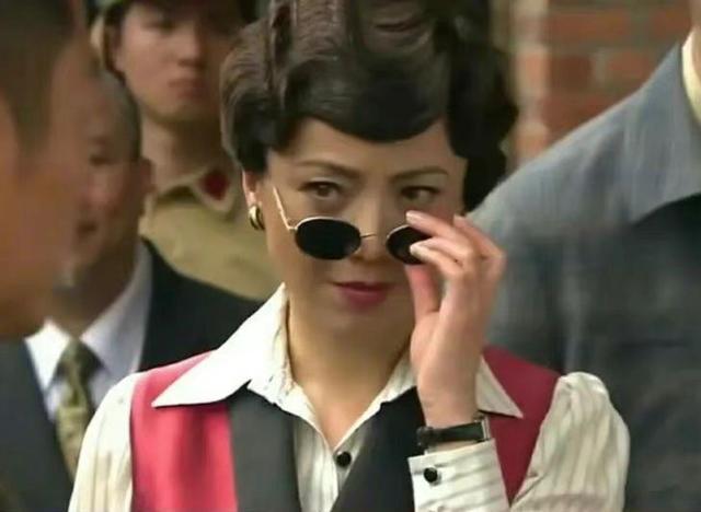 这么好看的爽剧始祖，我不许大家没看过，演员全员在线，这才叫绝休闲区蓝鸢梦想 - Www.slyday.coM