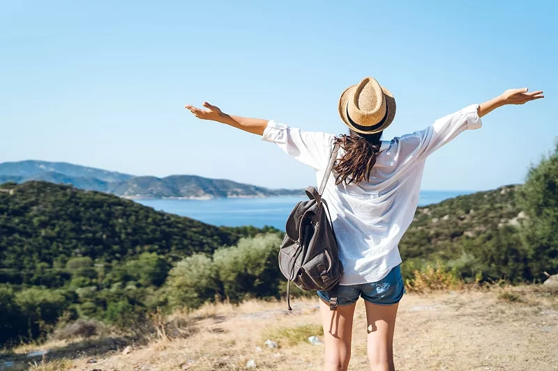 两性交往中，真正让男人心动的不是容貌和身材，而是“这些”休闲区蓝鸢梦想 - Www.slyday.coM