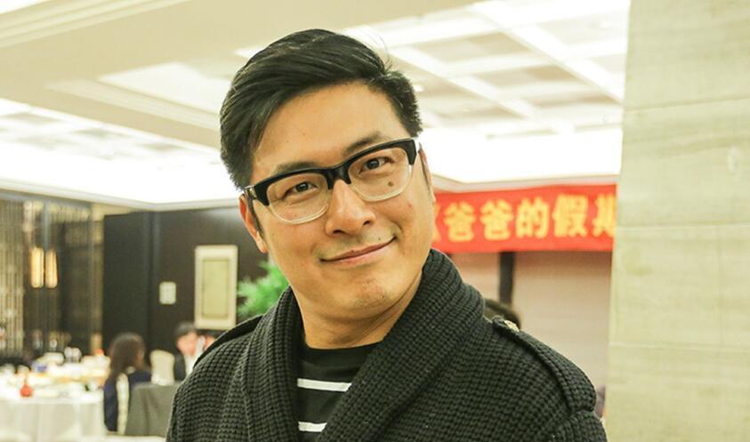 怕老婆李湘婚内绯闻不断不工作四处潇洒王岳伦比你想的大胆