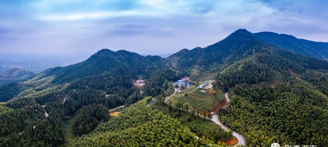 九峰山森林公园内的"天空之境".