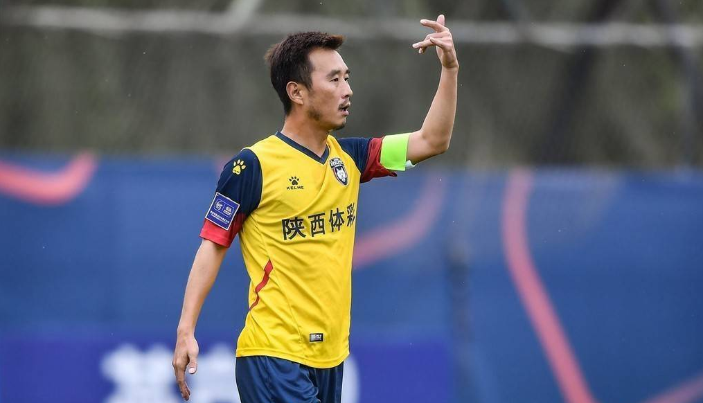 杨昊之所以能够在这个年龄还能保持这么好的竞技状态,跟他对于足球