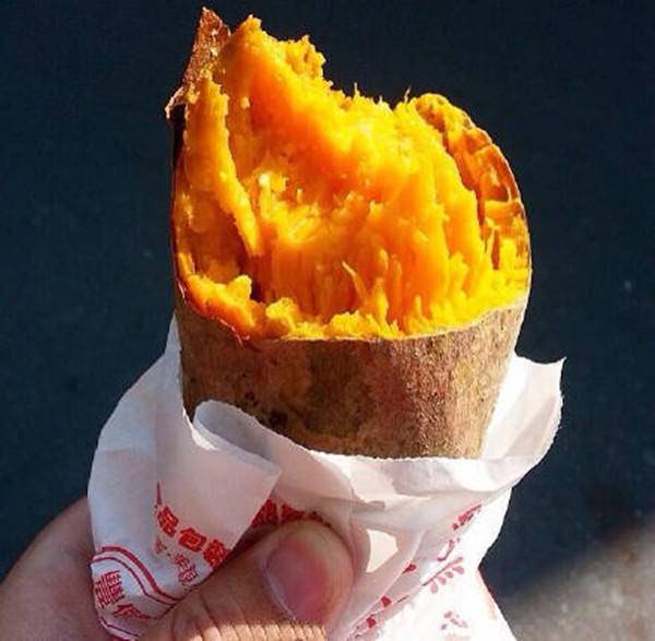 济南的冬天烤地瓜就是温暖香甜的入场券