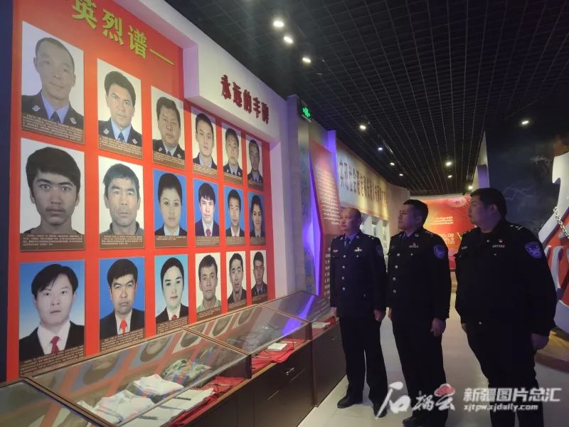 还原2013年新疆巴楚“4 • 23”严重暴力恐怖案件“生死时速”休闲区蓝鸢梦想 - Www.slyday.coM