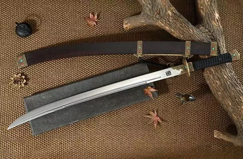 明代职官佩刀中典型代表雁翎刀