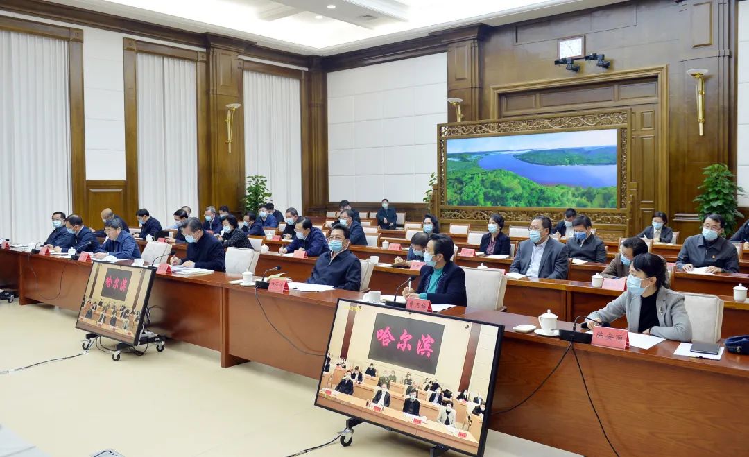 张庆伟精准施策坚决有效遏制局部疫情蔓延扩散加强领导