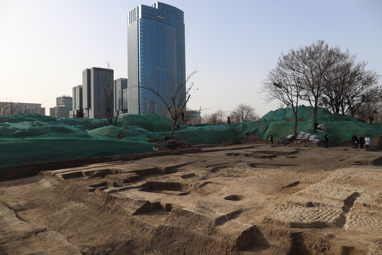 探访金中都外城墙首次发掘:发现唐辽墓葬,遗址公园有望明年开工休闲区蓝鸢梦想 - Www.slyday.coM 探访金中都外城墙首次发掘:发现唐辽墓葬,遗址公园有望明年开工休闲区蓝鸢梦想 - Www.slyday.coM