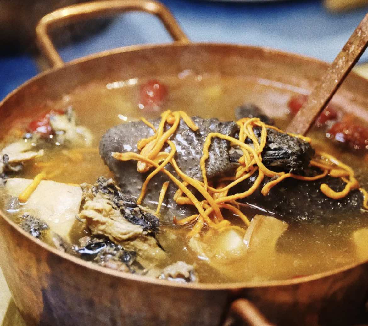 铜锅松茸炖无量山乌鸡汤&nbsp;柴米多 图